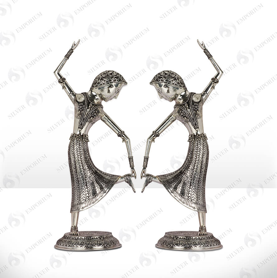 Silver Dancing Dolls